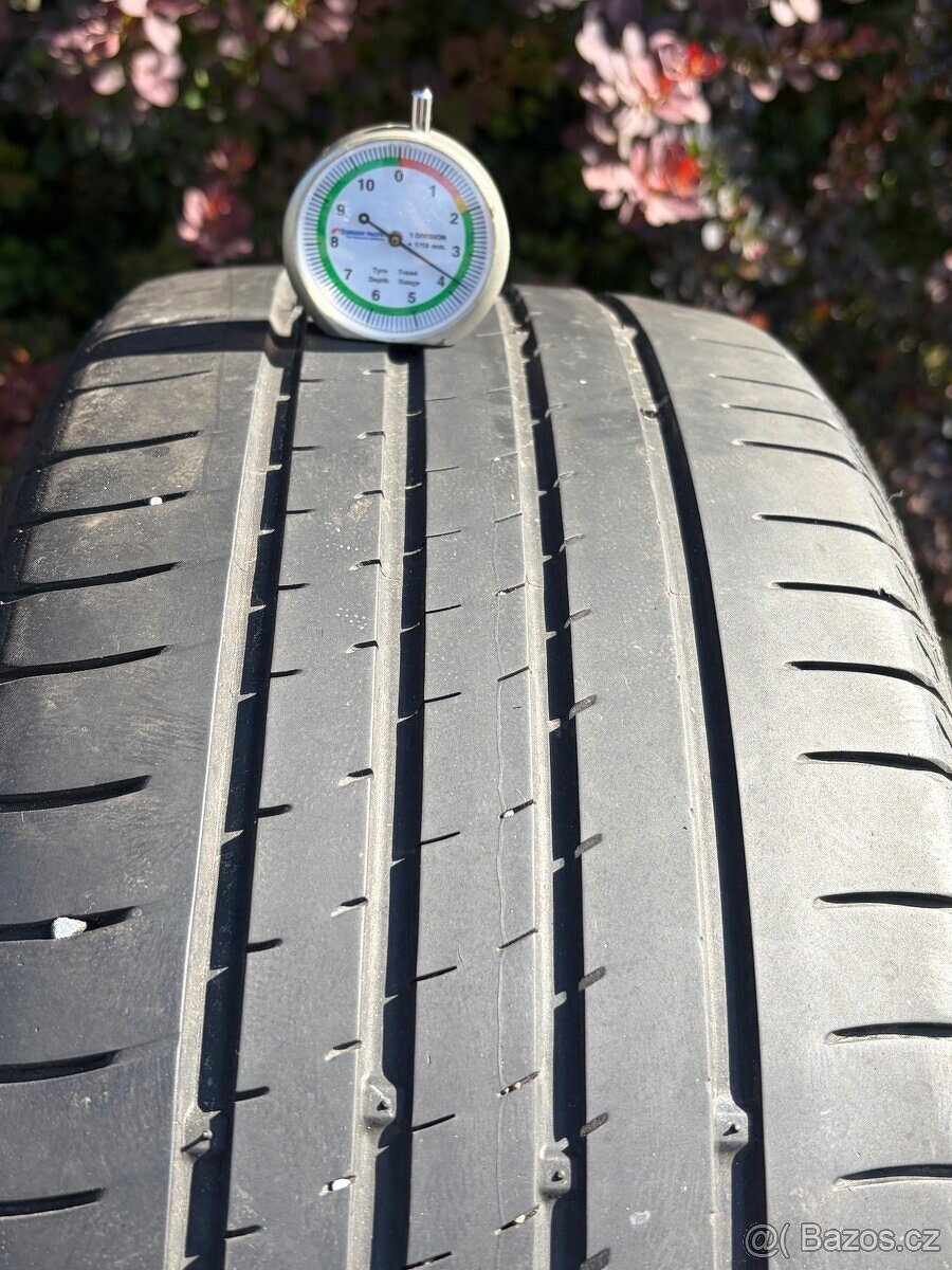 Letní pneu kumho 215/45 R16 - 6