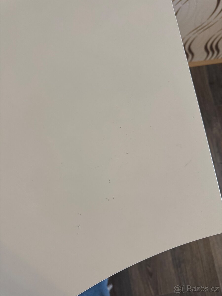 Rohový psací stůl IKEA - 6
