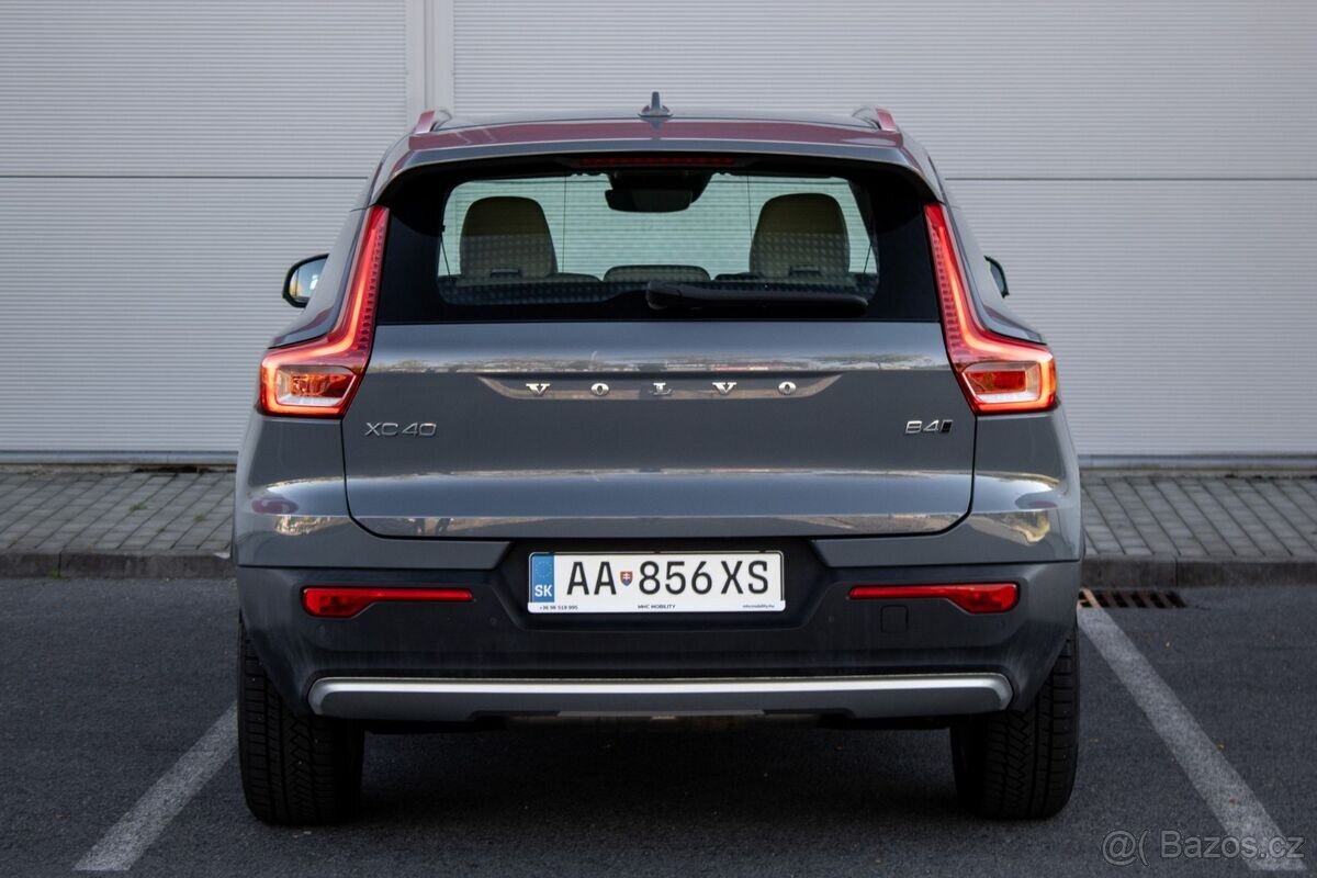 Volvo XC40 B4 AWD / 145kW / A8 / 2020 - 6