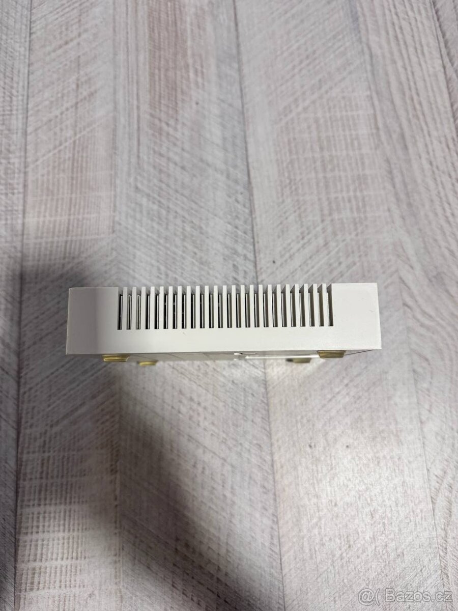 WiFi router Mikrotik hAP ac/RB962 - plne funkcni - 6