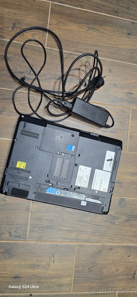 Notebook Fujitsu - 6