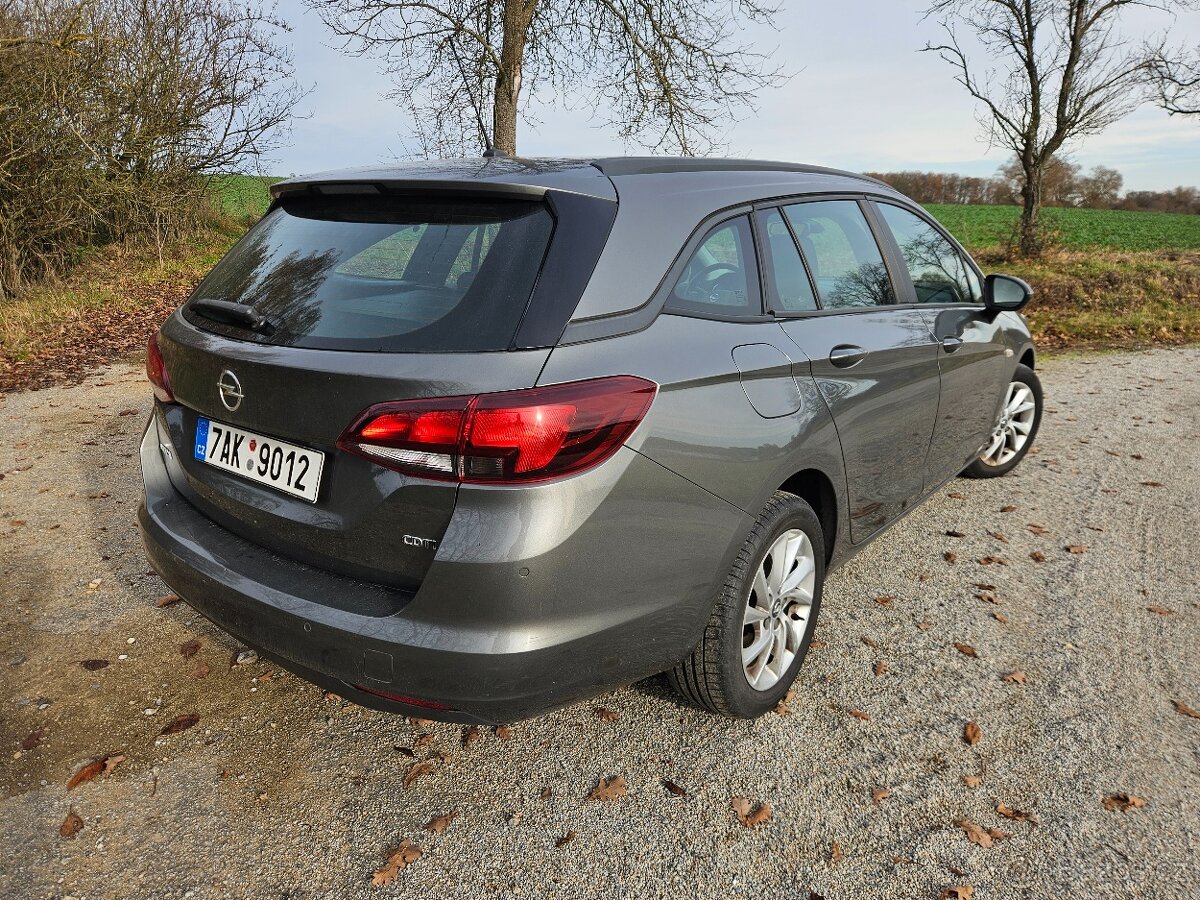 Opel Astra 1,6 CDTI, 100kw, 2019 - 6