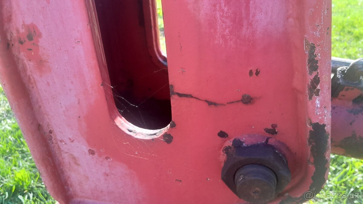 Tažná hydraulická ruka - 6