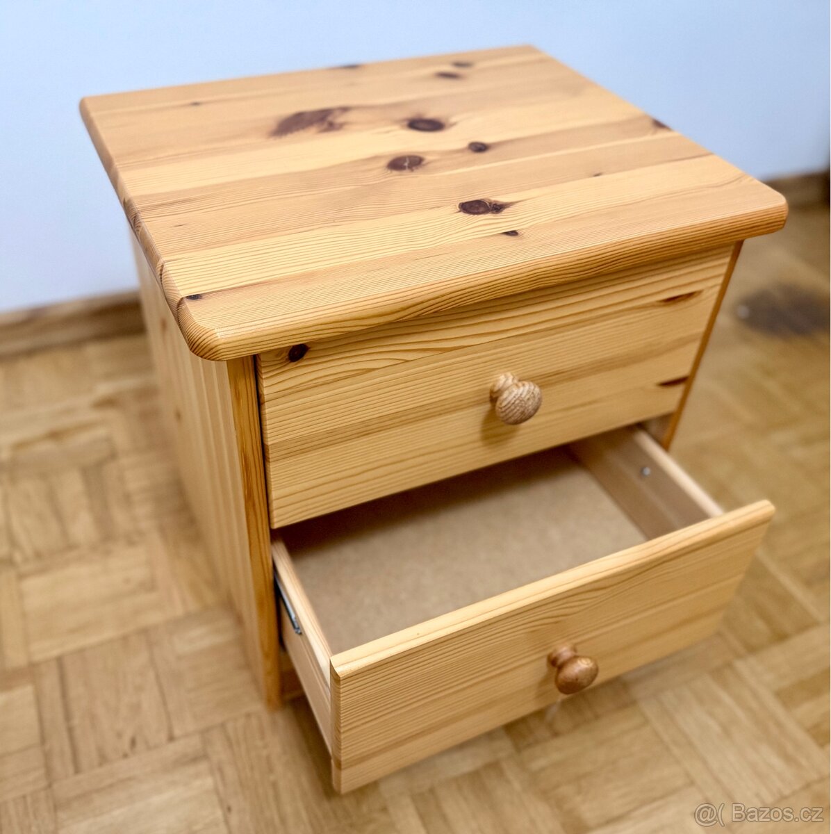 Sada nábytku, noční stolek, válenda 2 lůžko , 2x matrace - 6