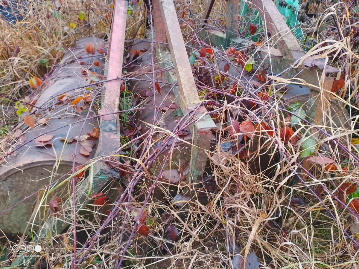 Prodám pluh, diskový podmítač, kultivátor, brány, vály - 6