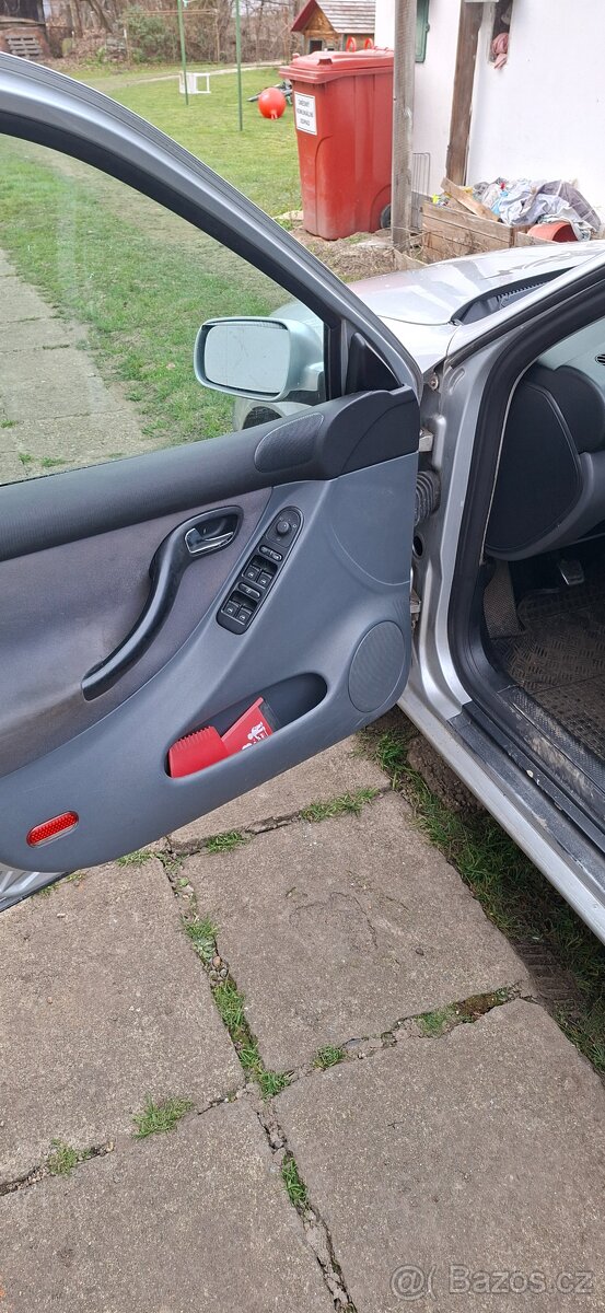 Seat Leon 1.9 tdi 66kw - 6