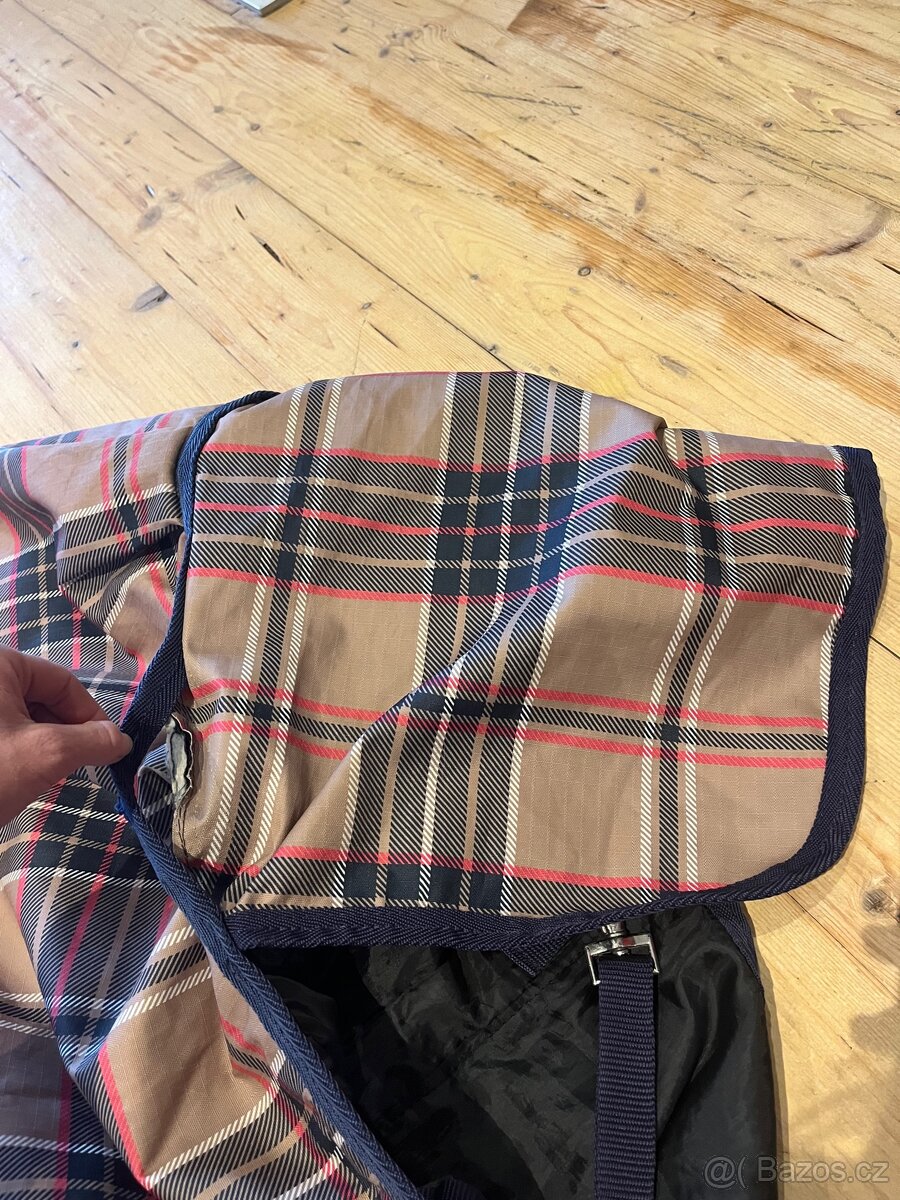 Výběhová deka 200 g - 6