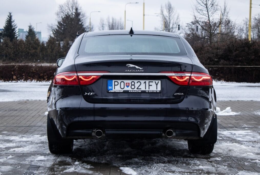 Jaguar XF 177kW (2017) - 6