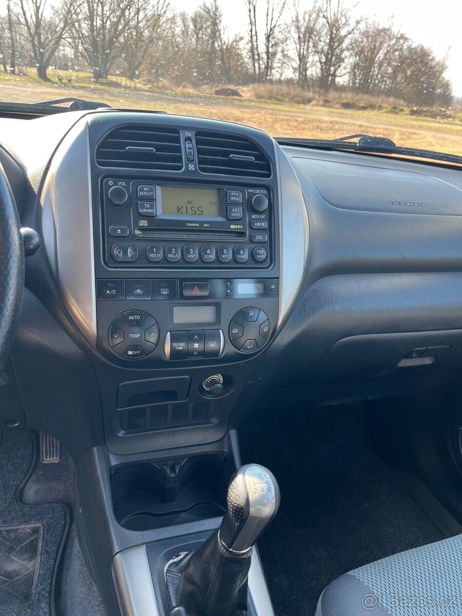 Prodám Toyota RAV 4 - 6