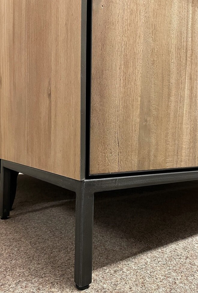 Dřevěná vitrína - LUGAL - 6