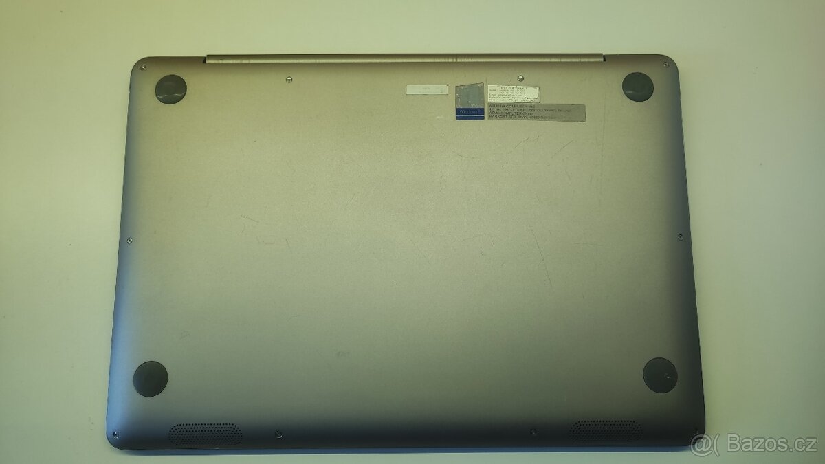 Asus ZenBook UX310UA - 6
