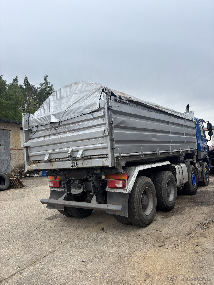 DAF CF 85 8X4 - 6