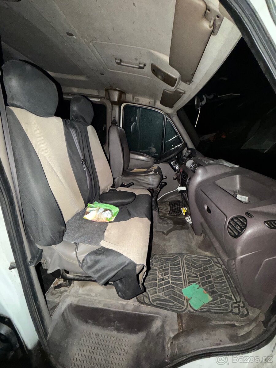 RENAULT MASTER L1H1 2001 - 6