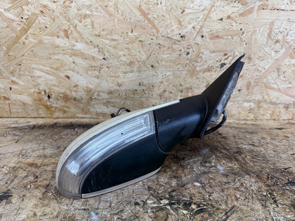 PRAVÉ ZPĚTNÉ ZRCÁTKO VW PASSAT B5.5 FAC. 3B0857934B 7 PIN - 6