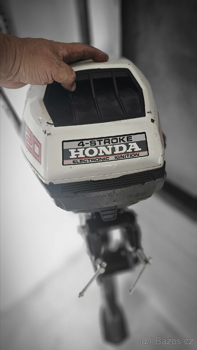 Lodní motor Honda BF 20 - 6