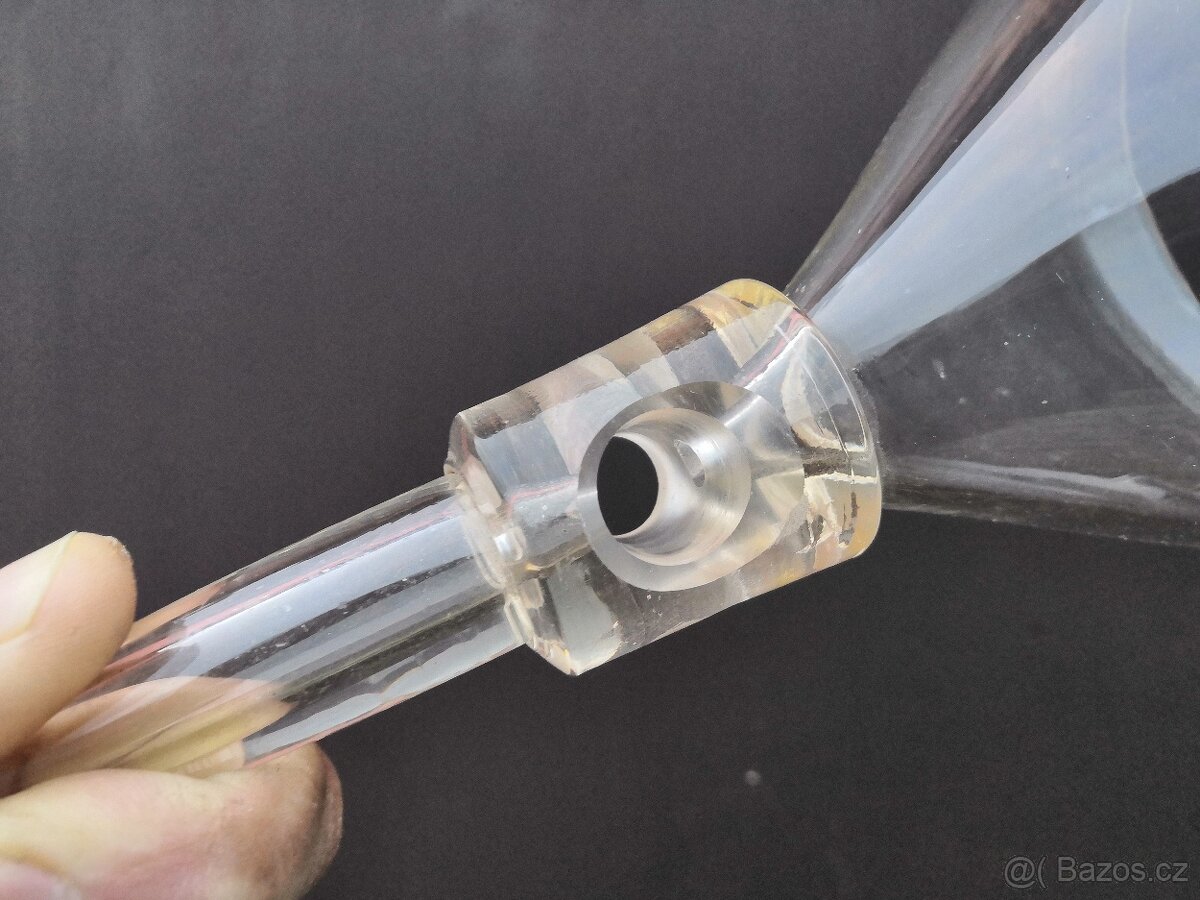 Skleněný trychtýř - 6