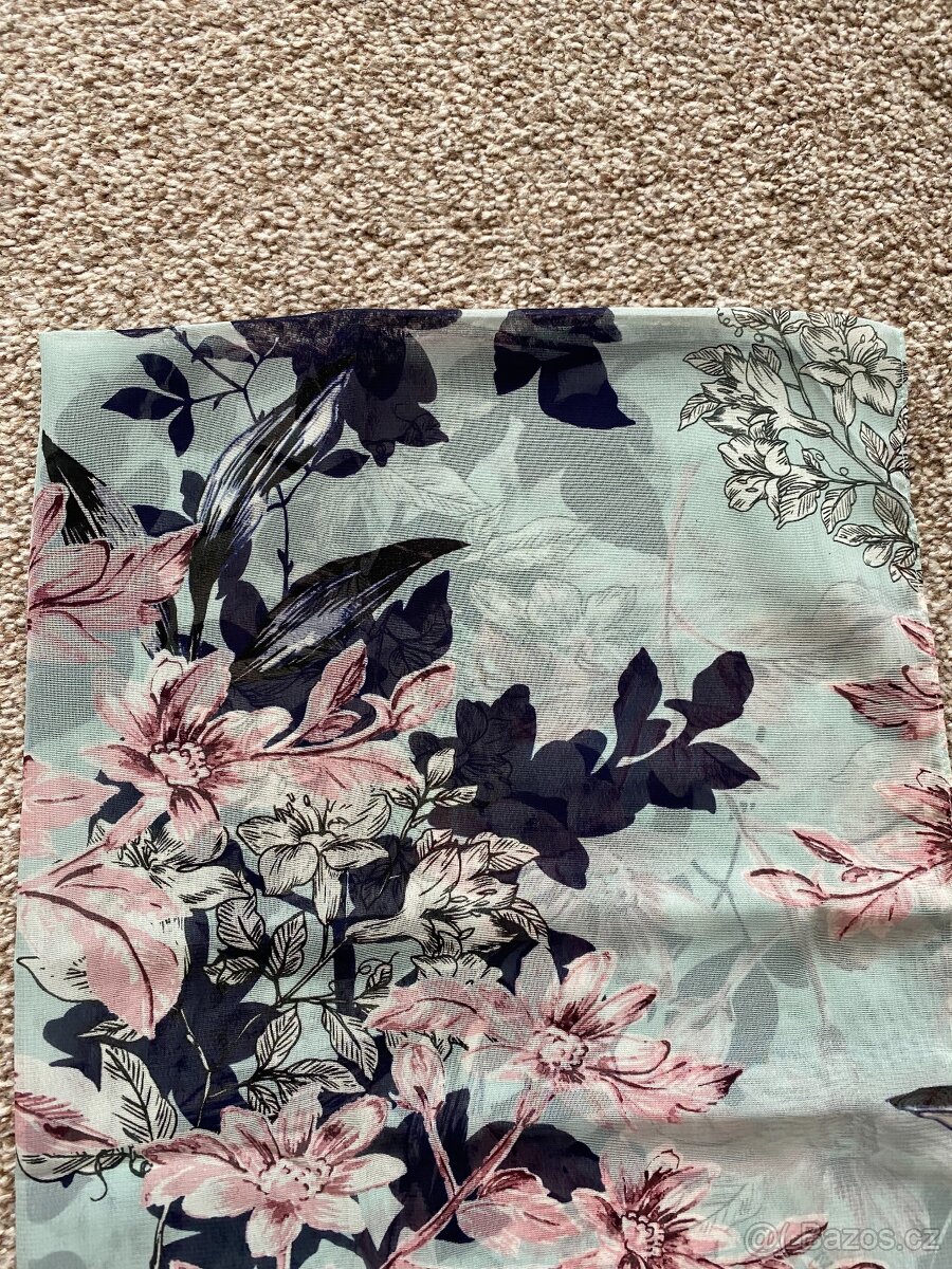 Nový dámský šátek Avon - orig. balení, vzor květiny - 6