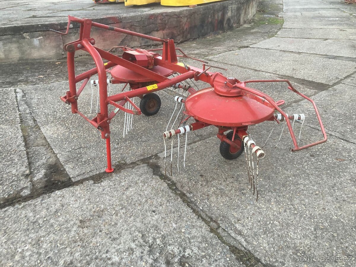 Obraceč a shrnovač Pottinger Kombi 401 - 6