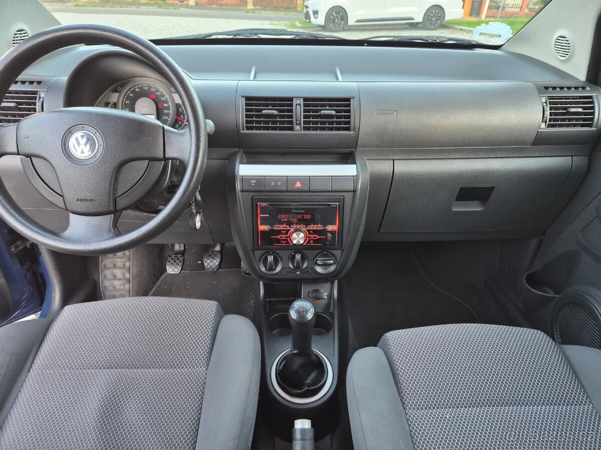 Prodám Volkswagen Fox - 6