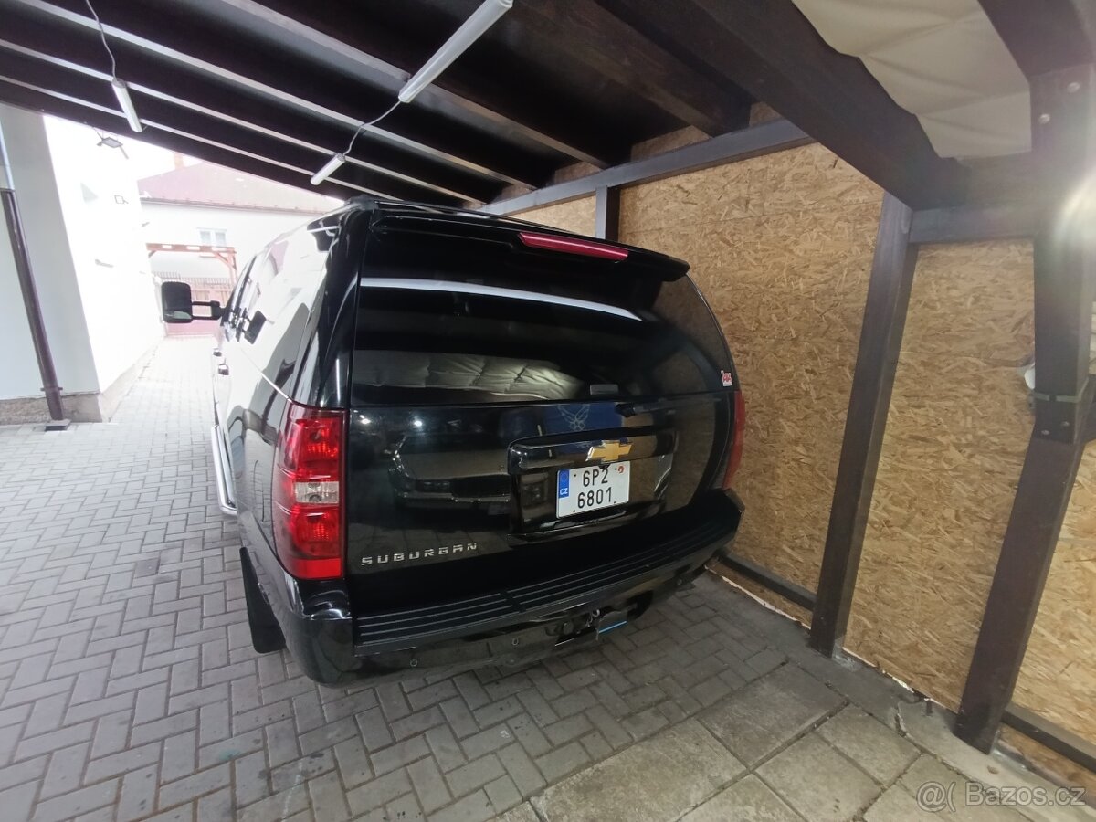 Suburban 2500 6.0l LT - 6