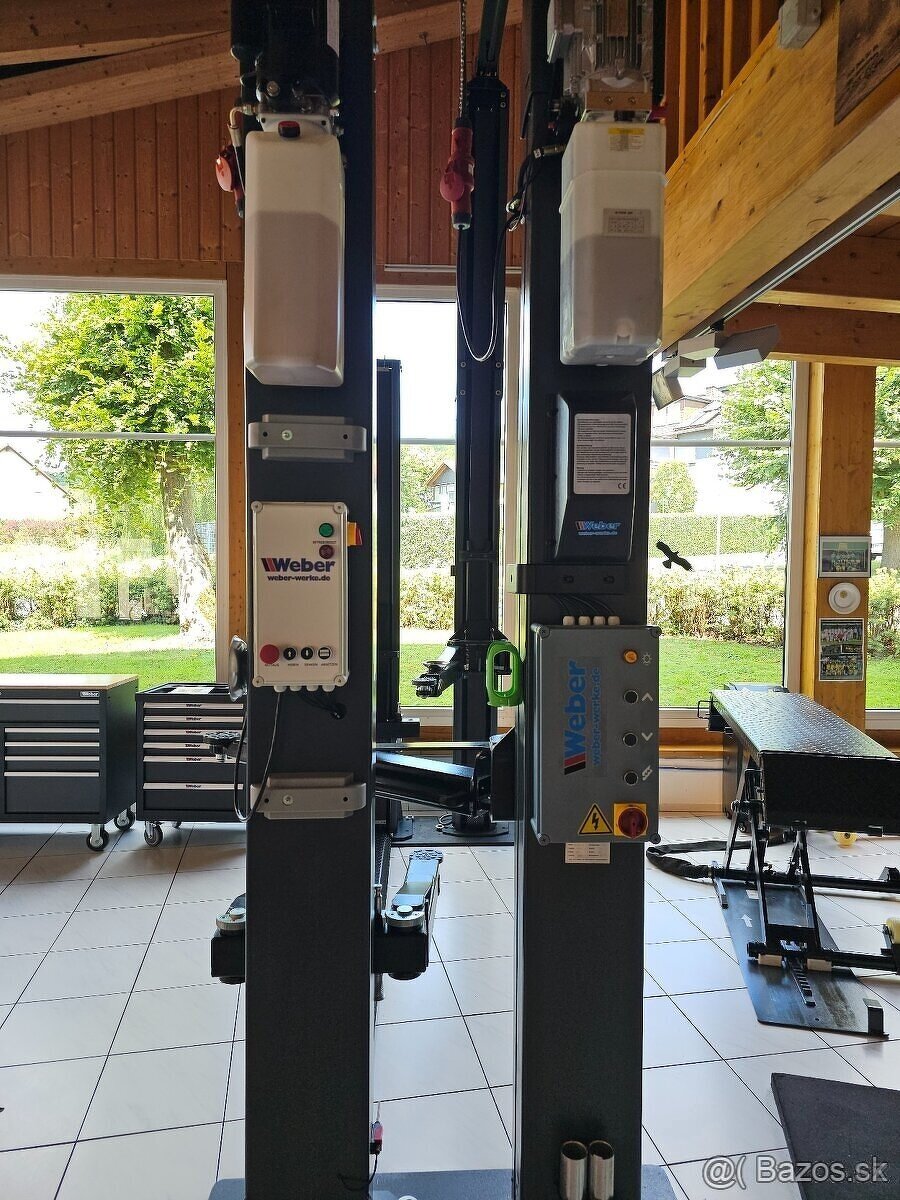 Dvousloupovy hydraulický zvedák WEBER 4.2T a 4.5T - 6