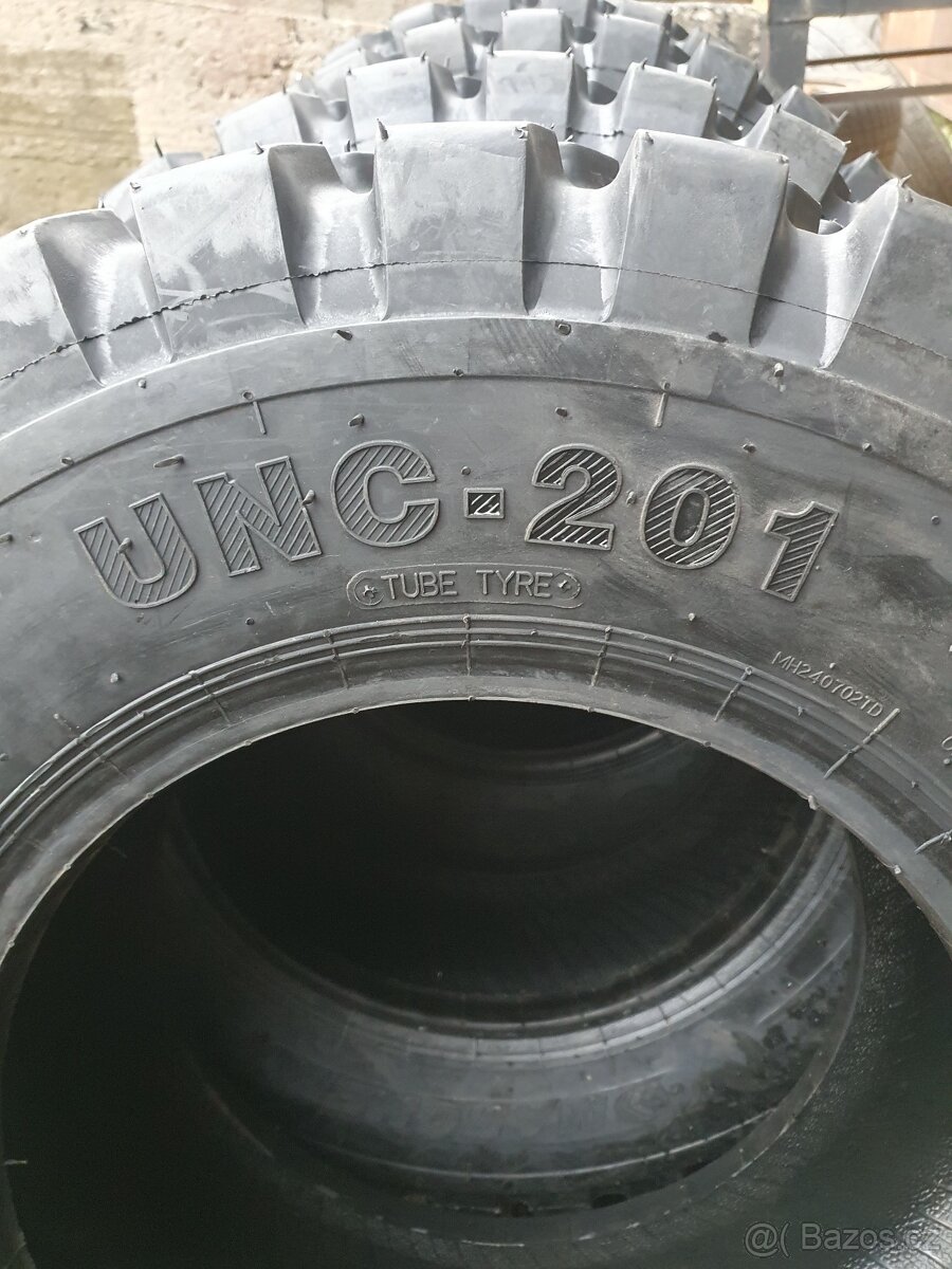 Pneu 10,0 / 75 - 15,3 Marcher UNC-201 - 6