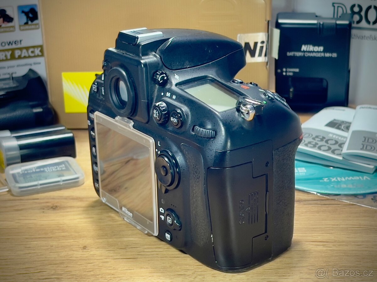 Nikon D800 – profesionální full-frame zrcadlovka, top stav - 6