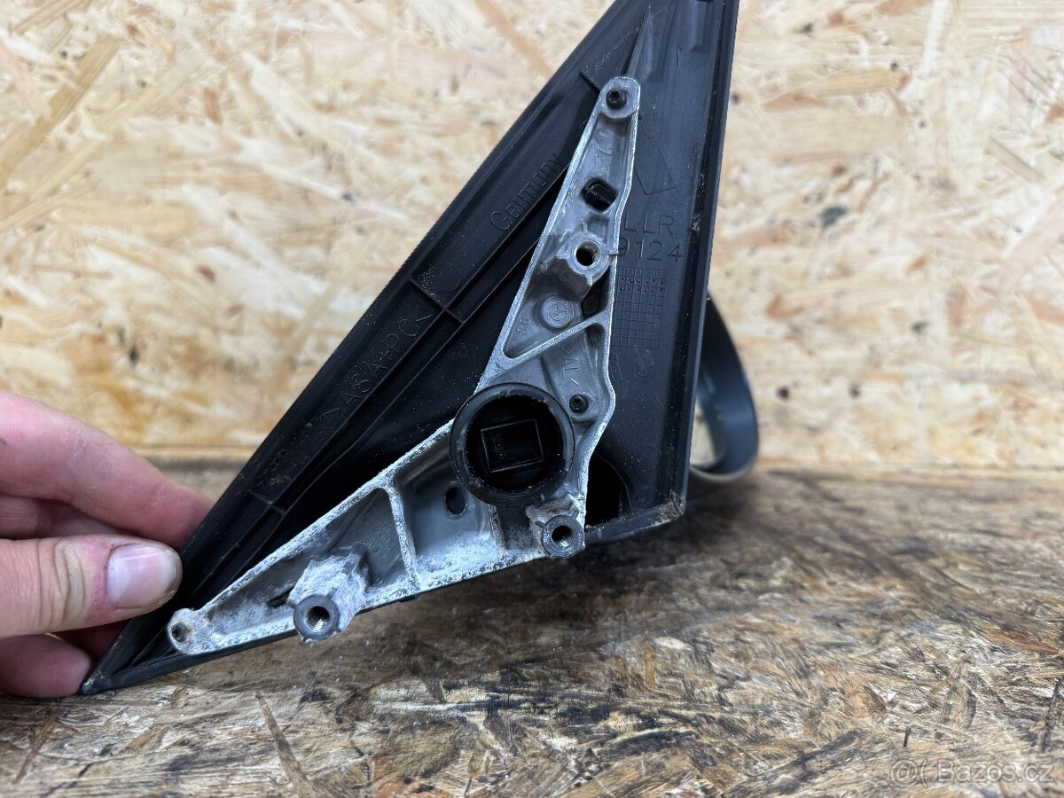 PRAVÉ ZPĚTNÉ ZRCÁTKO BMW E90/91 3 PIN ČERNÉ - 6