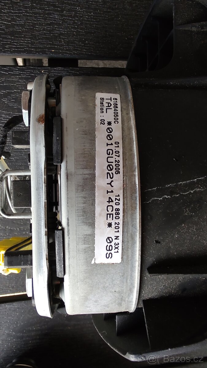 Škoda Octavia 2 - náhradní díly - 6