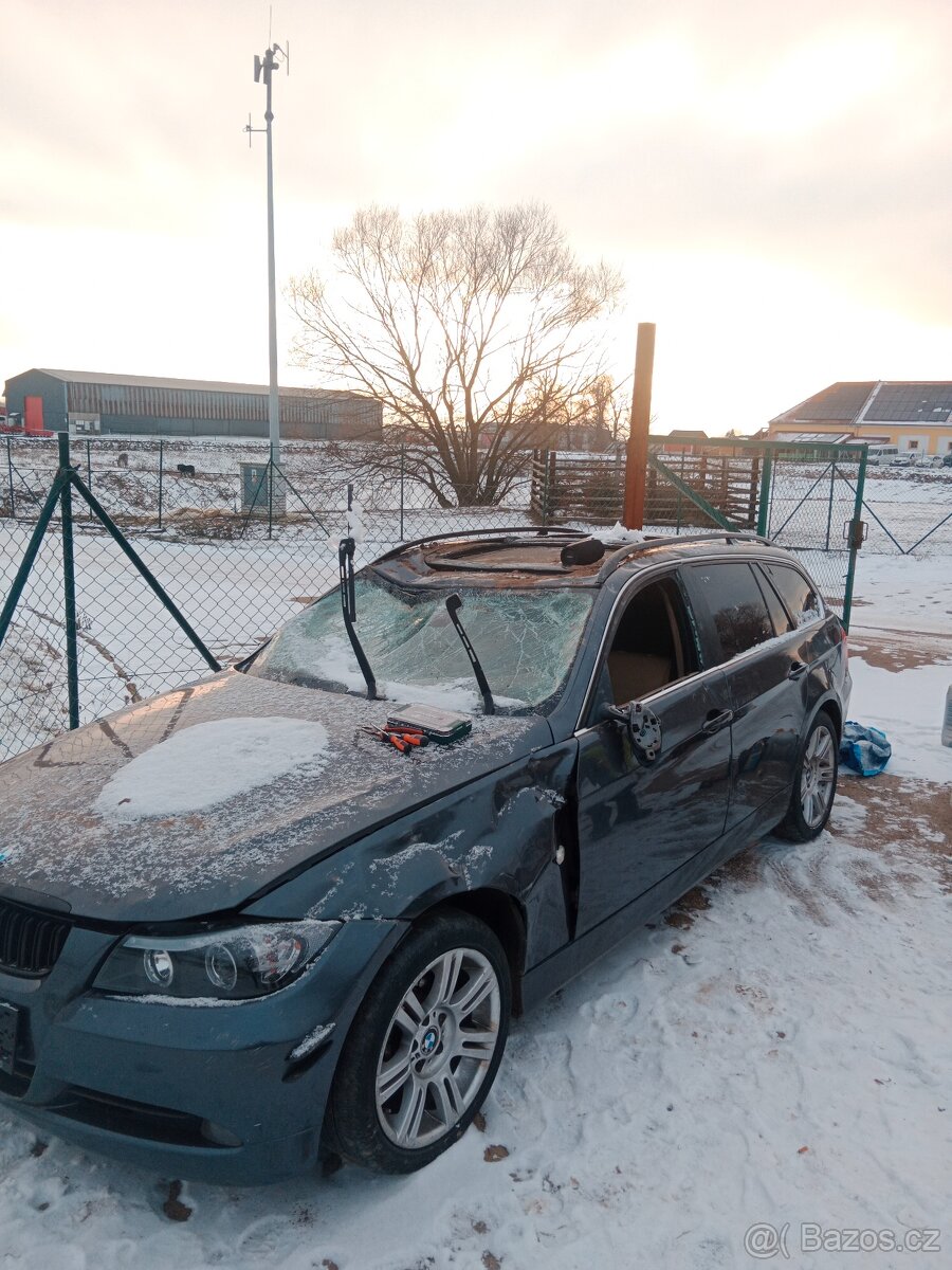 Rozprodám na díly bmw m52b25a - 6