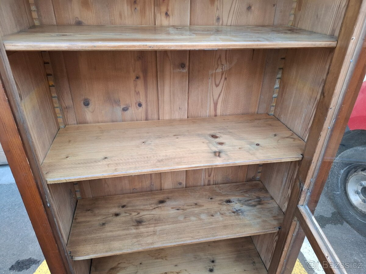 Starožitná dřevěná vitrína - skleník - 6