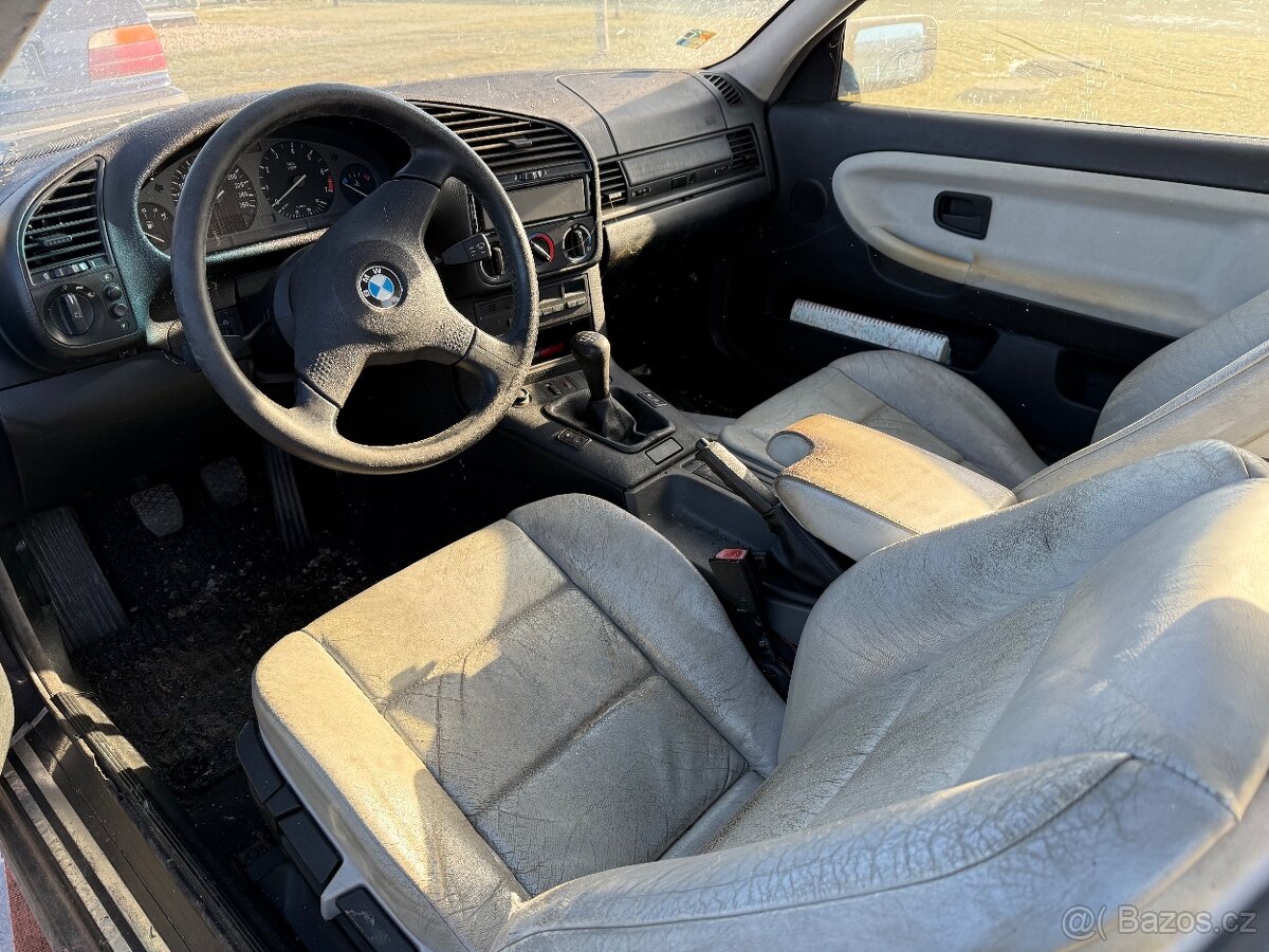 BMW e36 320i coupe-díly - 6