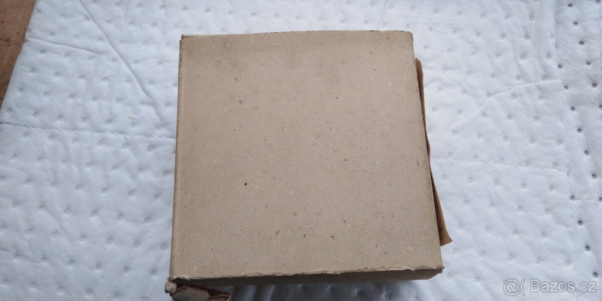 Starý voltmetr a ampérmetr - 6