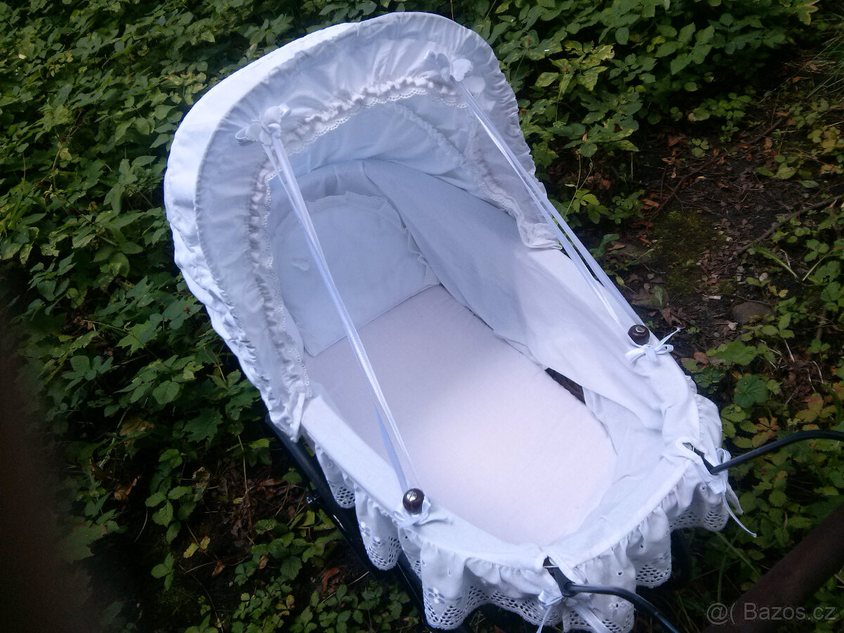 PROUTĚNY KOČAREK S MADEIR. KRAJKOU+ PANENKA ARIES NATAL 33cm - 6