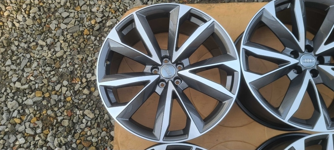 Originální alu kola Audi Q7 SQ7 4M0 R21 - 6