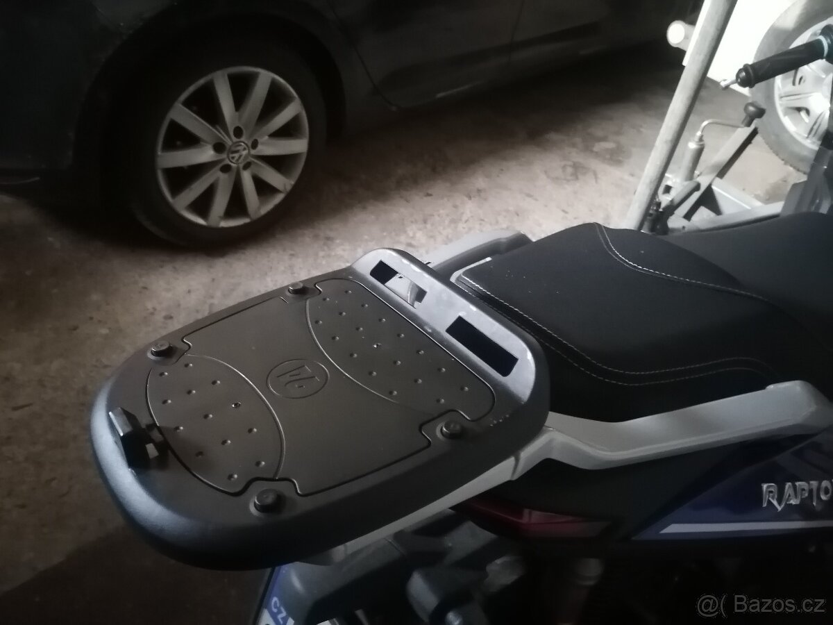 Kufr na skútr. - 6