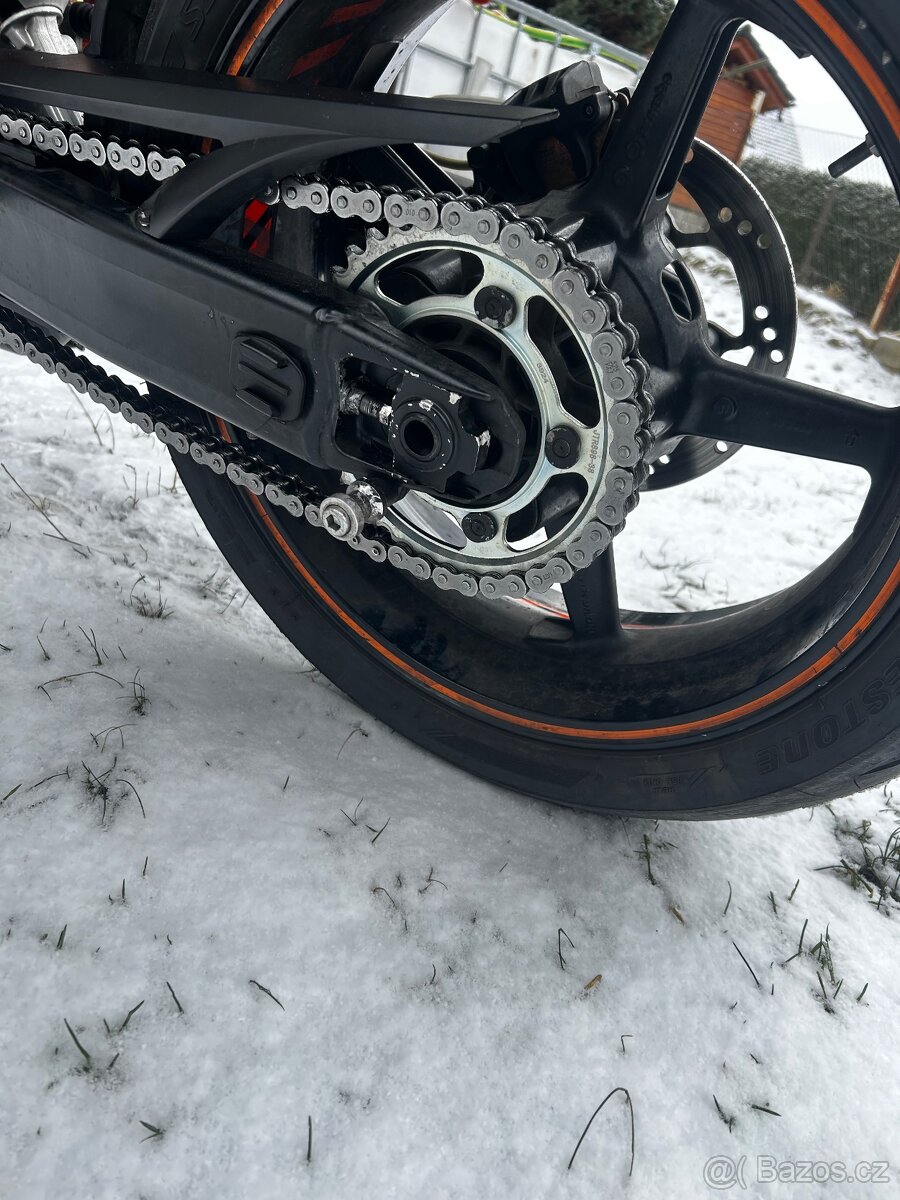 KTM-SuperDuke-R - 6