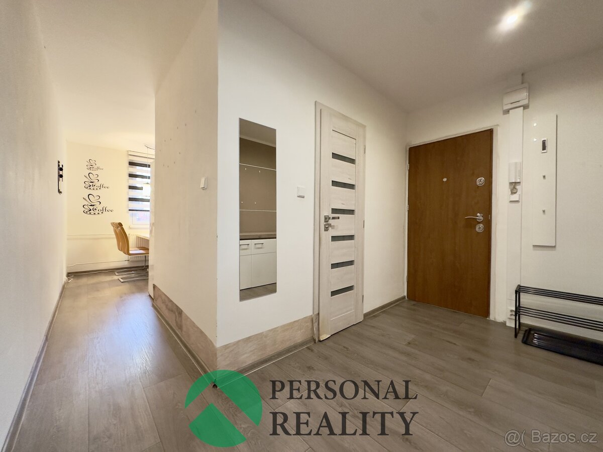 Prodej bytu 3+1, DV, 68 m², Jirkov, ev.č. 02660 - 6