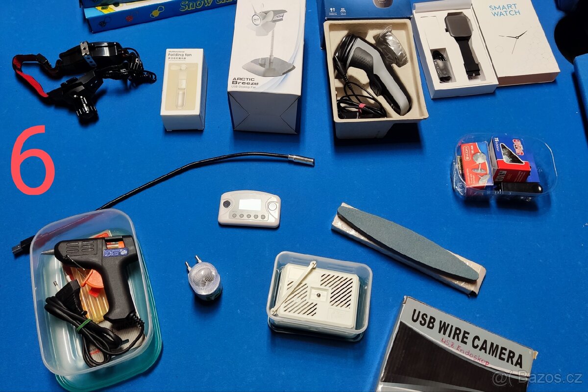 BLEŠÍ TRH - Každá věc za 10 - 200 Kč - 6