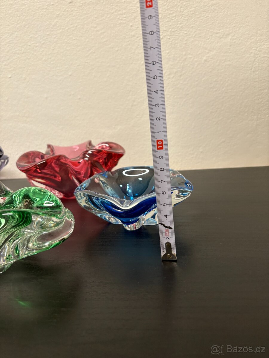 Hutní sklo - popelníky - 6