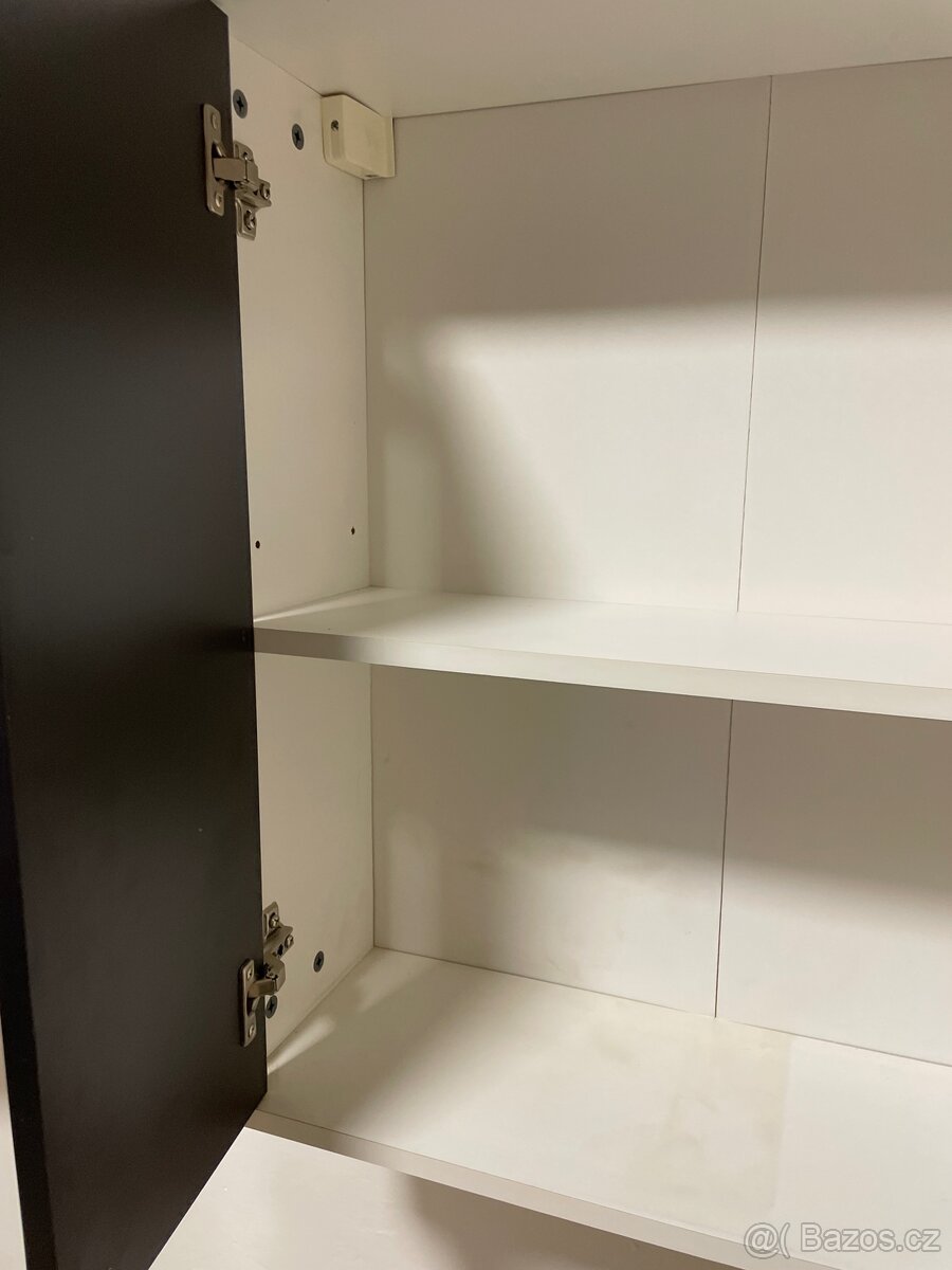 Obyvaková stěna - 6