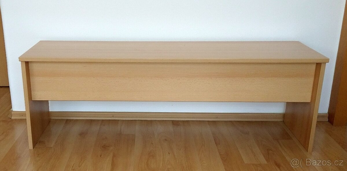 Jídelní kout - 2 lavice + konferenční stůl - 6