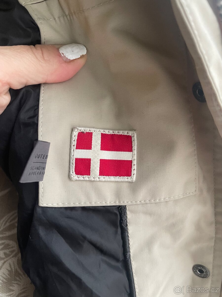 Krásná péřová bunda s pravou kožešinou,vel.M - 6