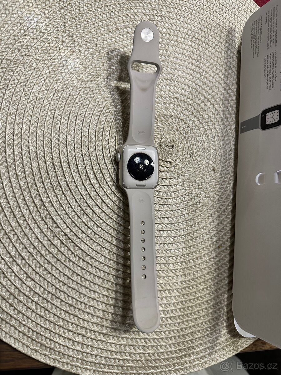 Apple Watch SE - 6