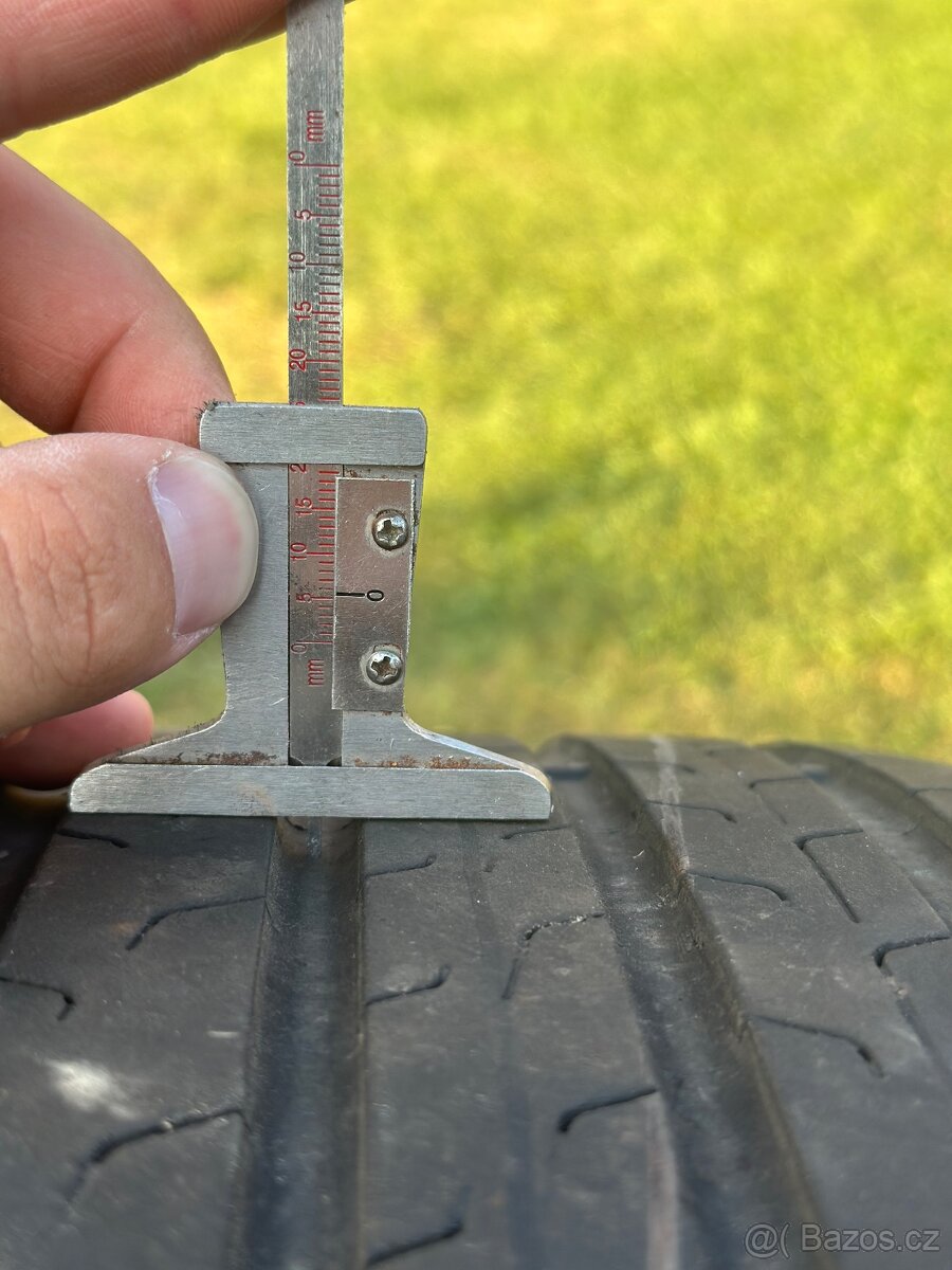 Letní Pneu Continetal 235/55 R 18 104v. -4x - 6