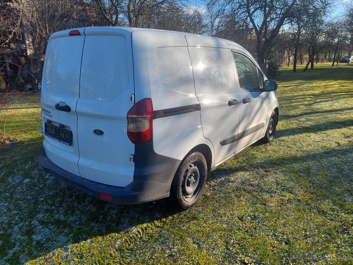 Ford Transit Courier 1.5 TDCi 2019 - 6
