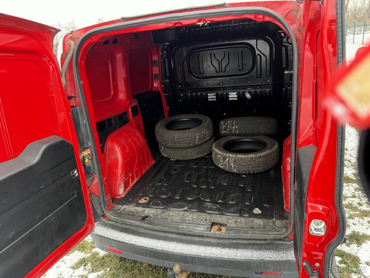 Opel Combo 1,3 CDTi 66kW Tažné DPH - 6