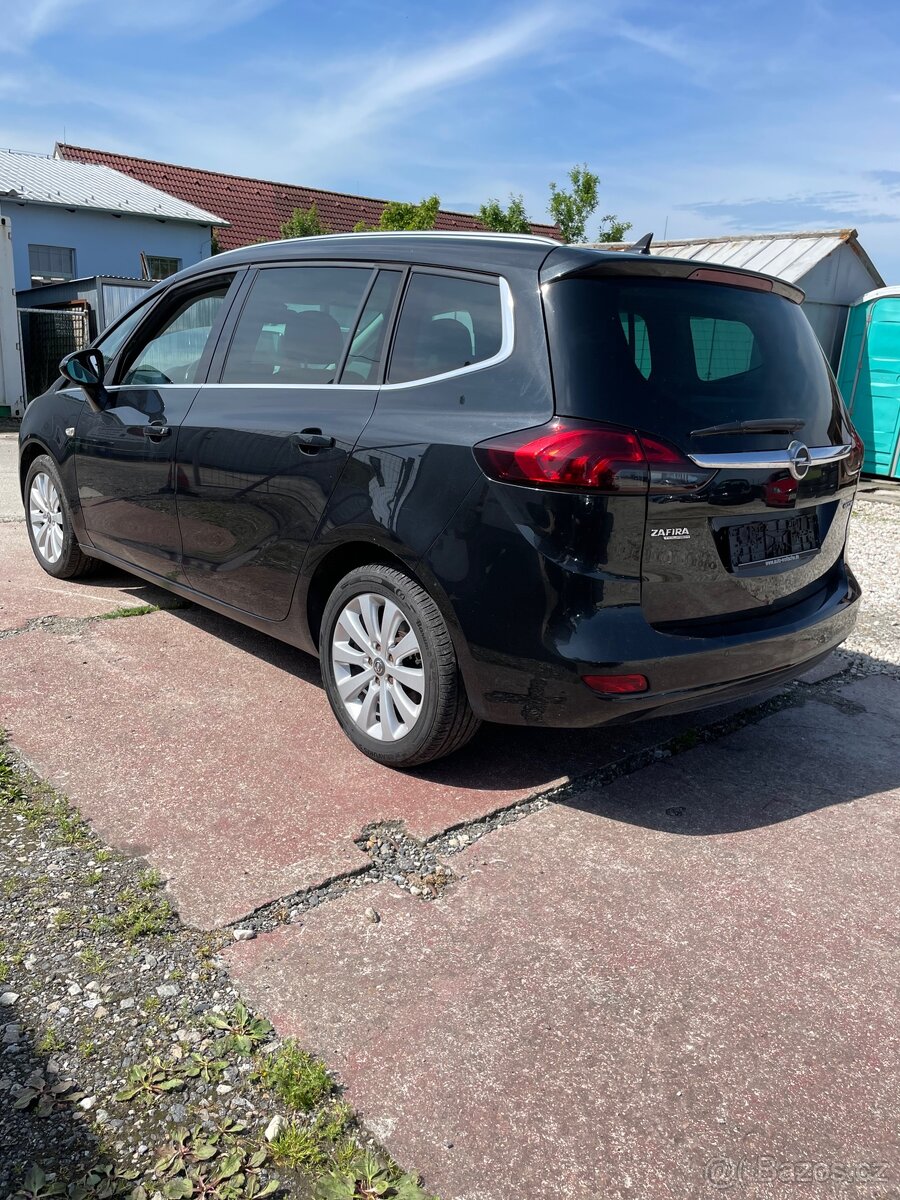 Opel Zafira - 6