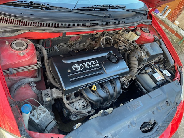 Toyota Corolla 1,6 Vti benzín - 6