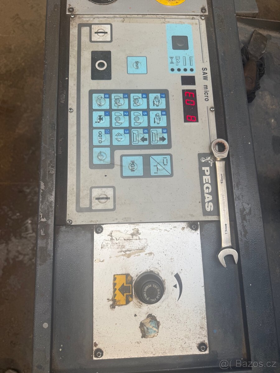 Prodam automat pilu PEGAS 235 - 6